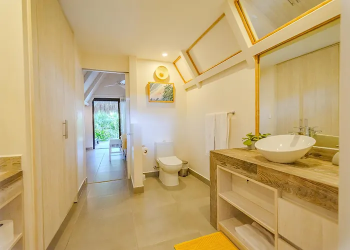 Hotel Les Voiles Blanches 4*